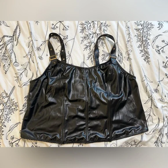 3x Torrid Bustier - Picture 1 of 4